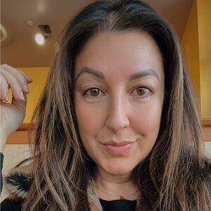 Meet your Posher, Sydney